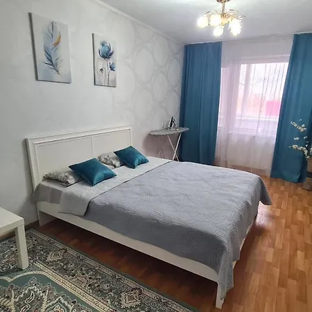 1 К Квартира В Центре Мухита Д 128 Uralsk Exterior photo