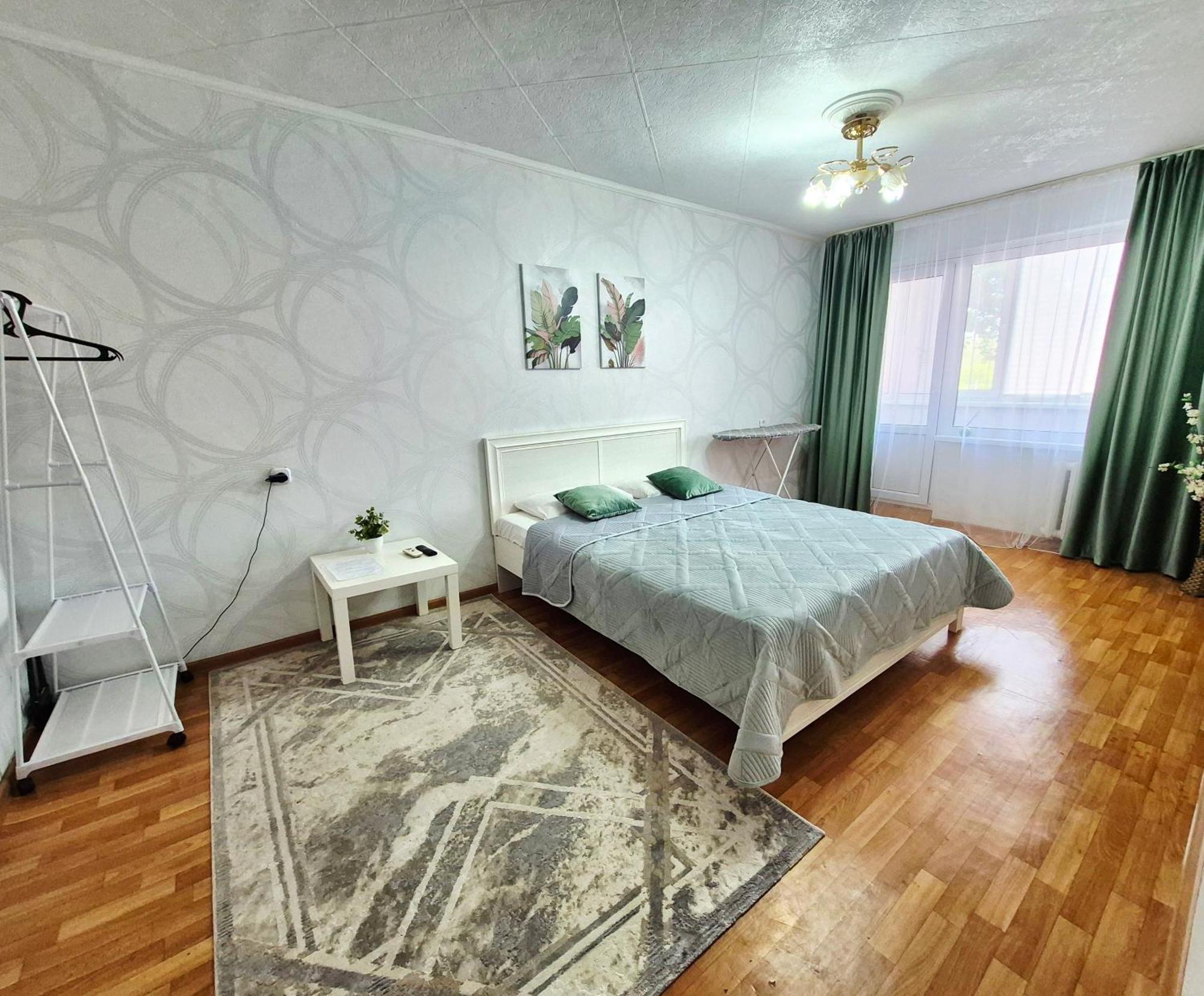 1 к в центре мухита д 128 Apartment Oral